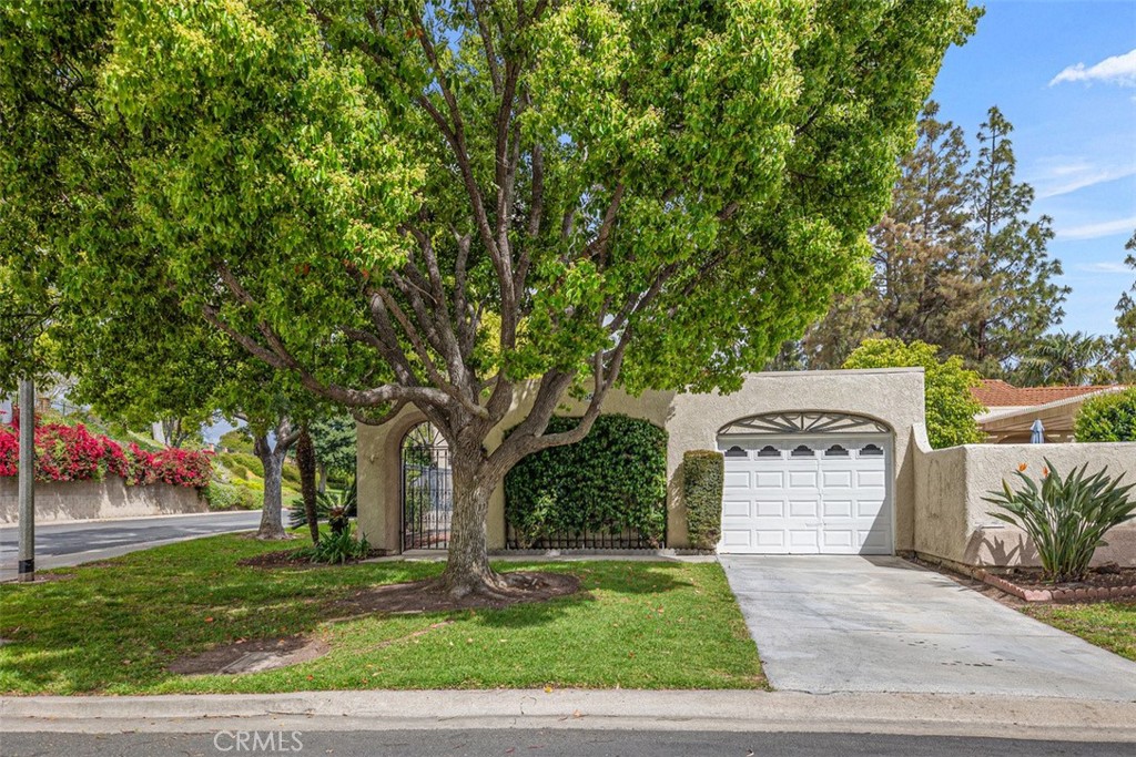 5503 Paseo Del Lago W A
