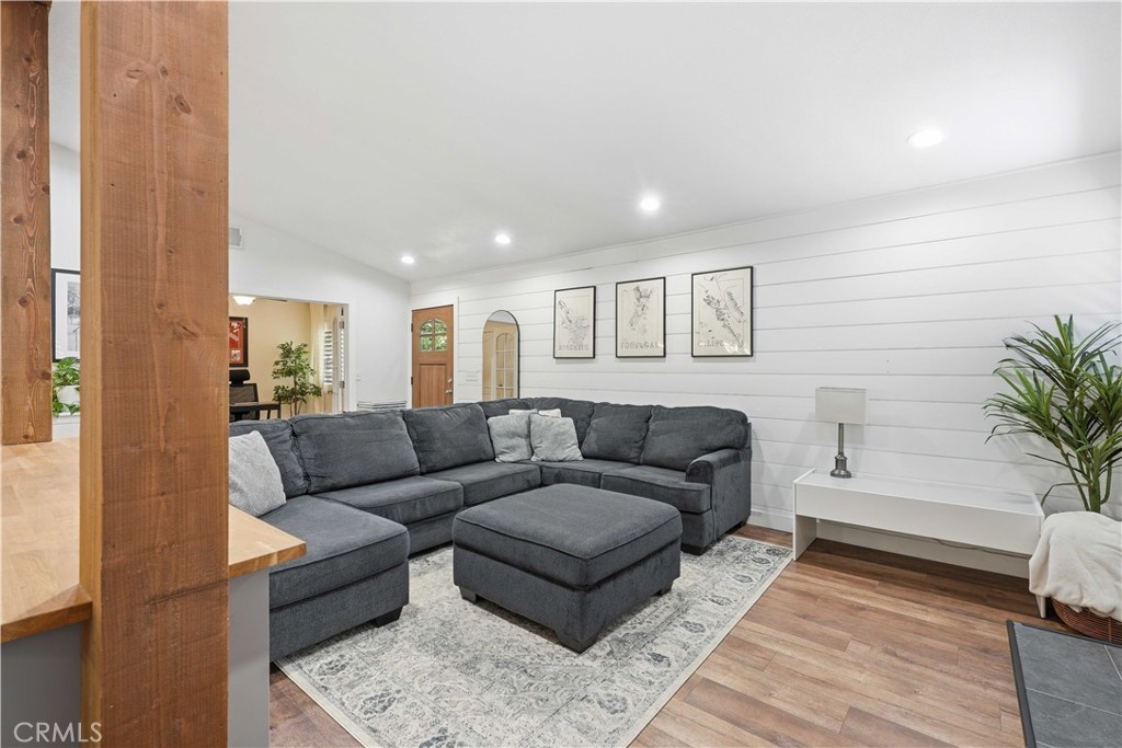 24335 Jennifer Place