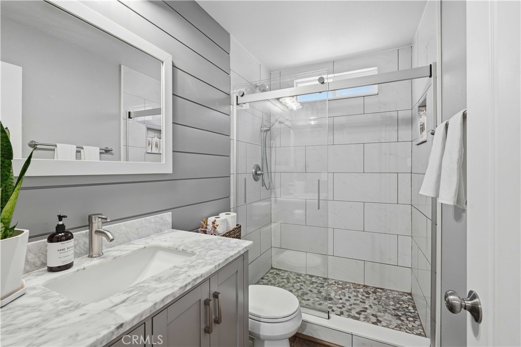 24335 Jennifer Place
