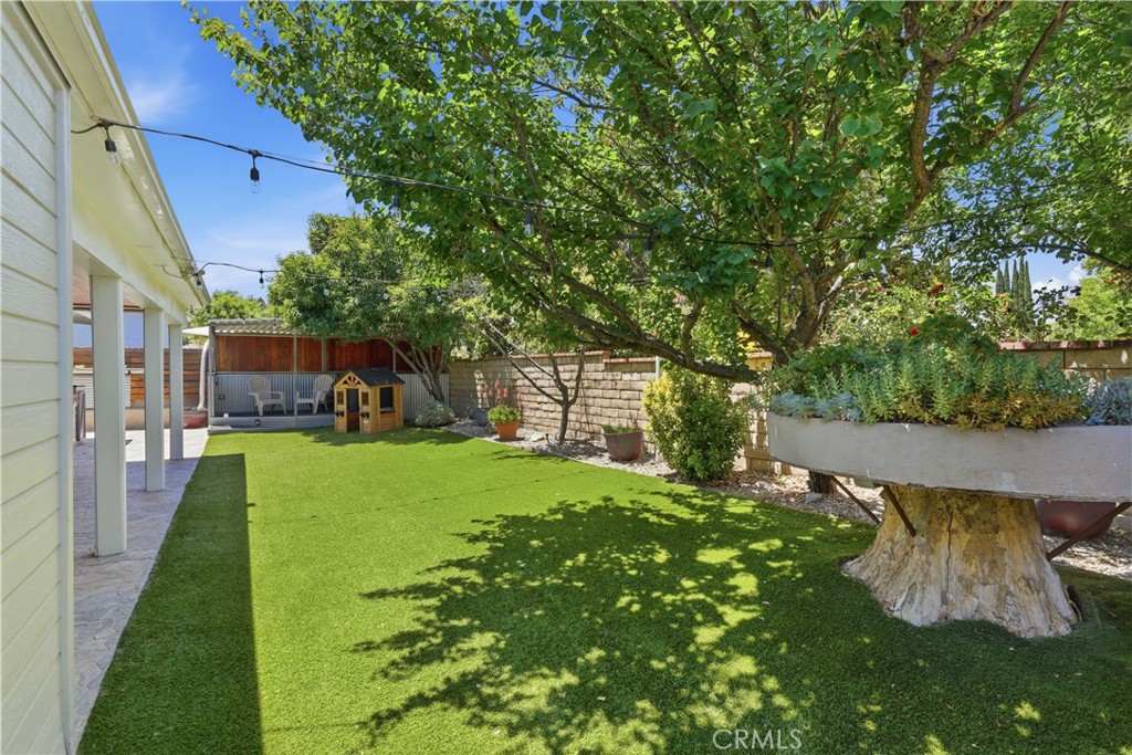 24335 Jennifer Place