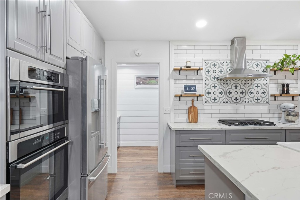 24335 Jennifer Place
