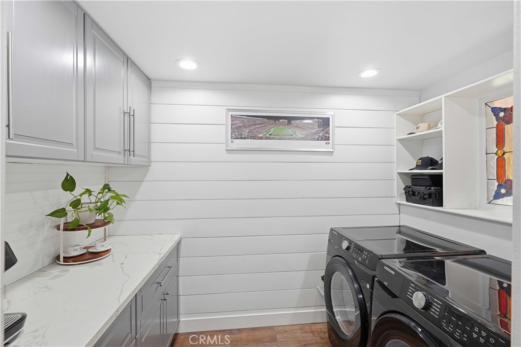 24335 Jennifer Place