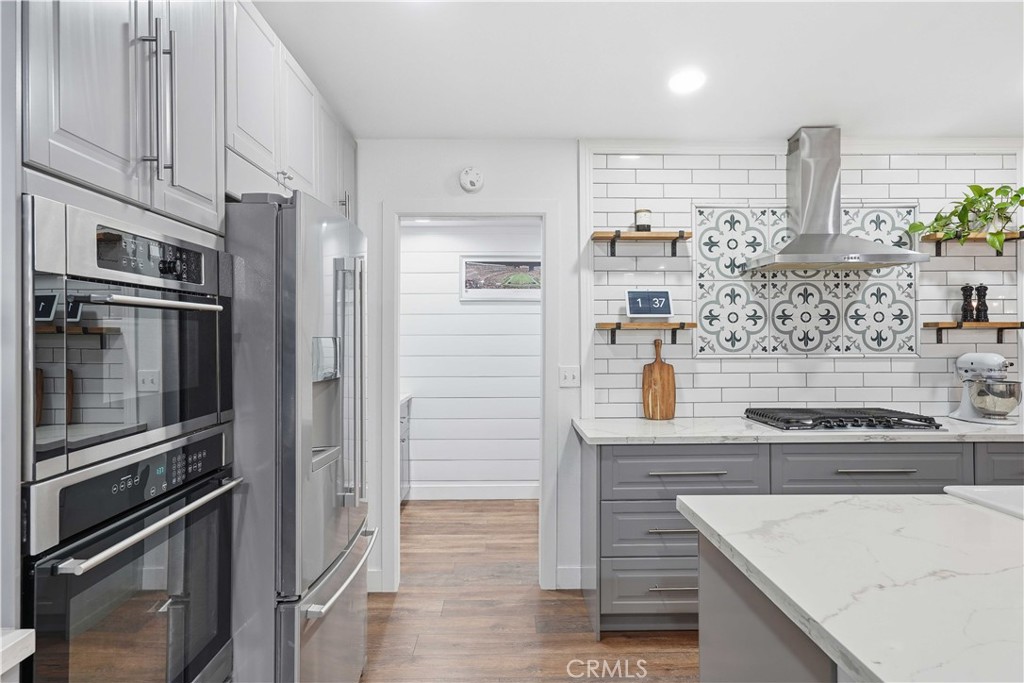 24335 Jennifer Place