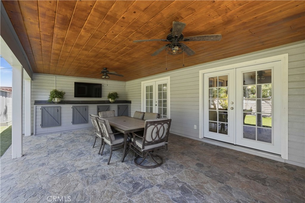24335 Jennifer Place