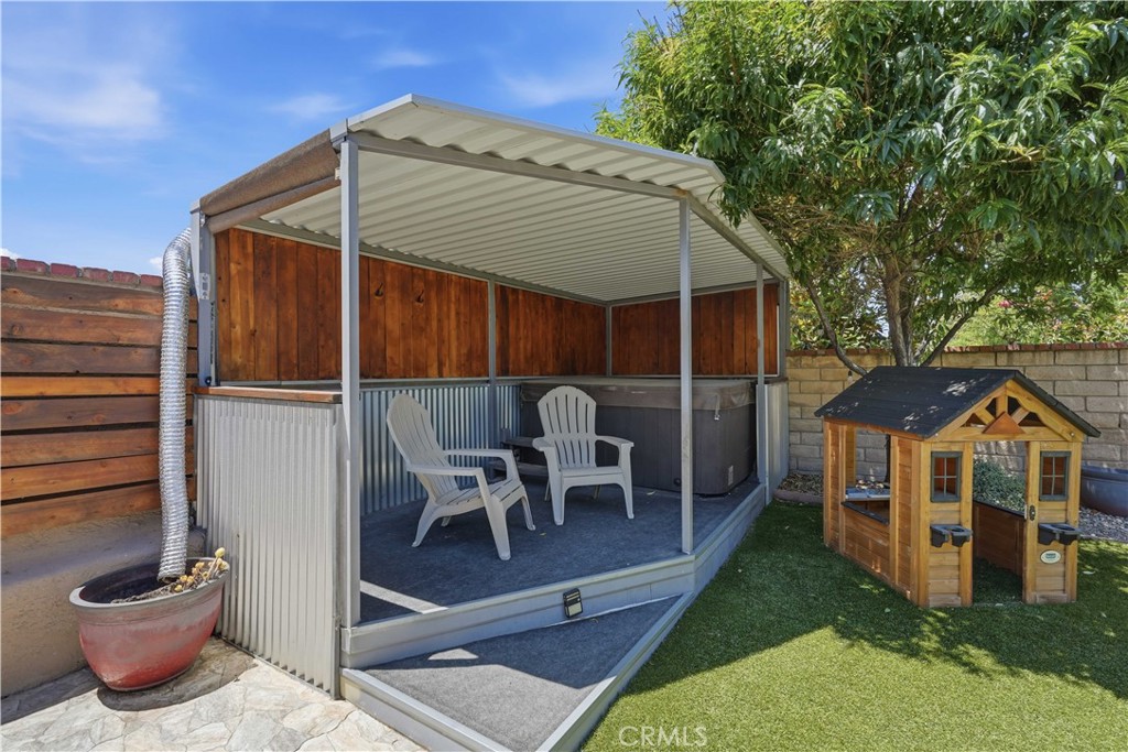 24335 Jennifer Place