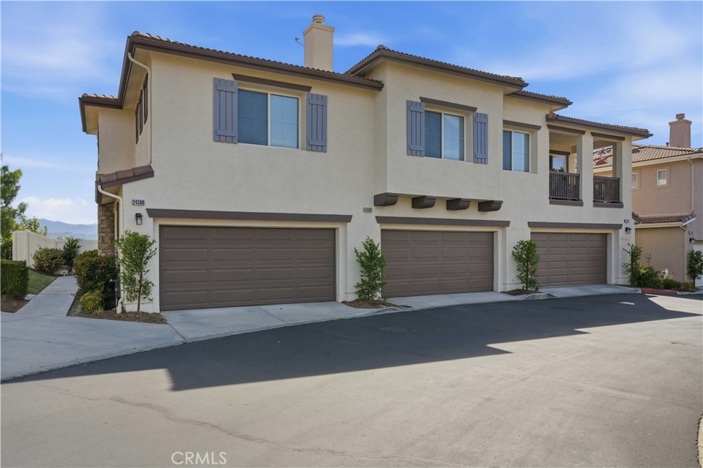 24382 Cavalini Place