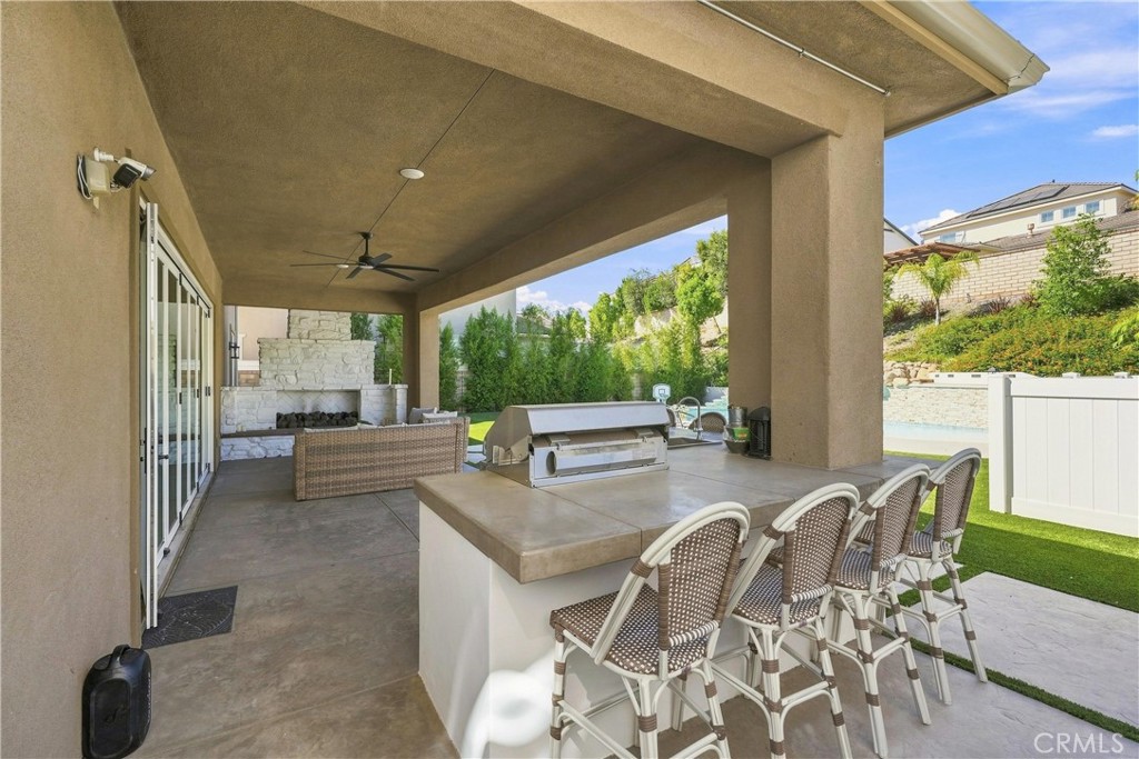 22389 Midtown Court