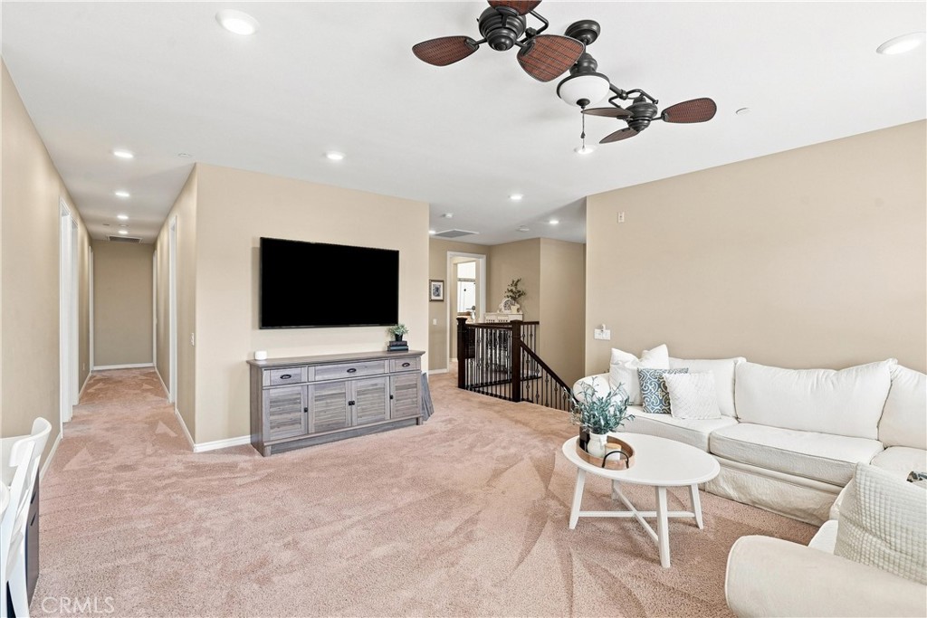 22389 Midtown Court