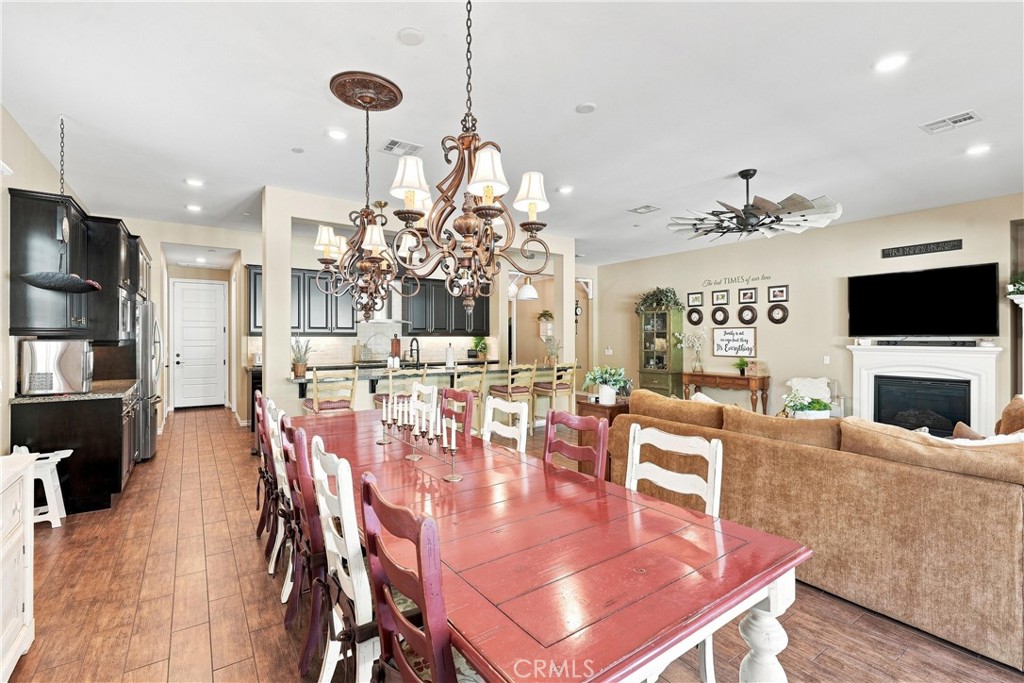 22389 Midtown Court