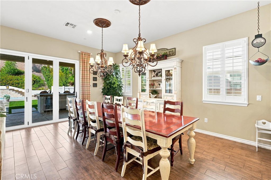 22389 Midtown Court