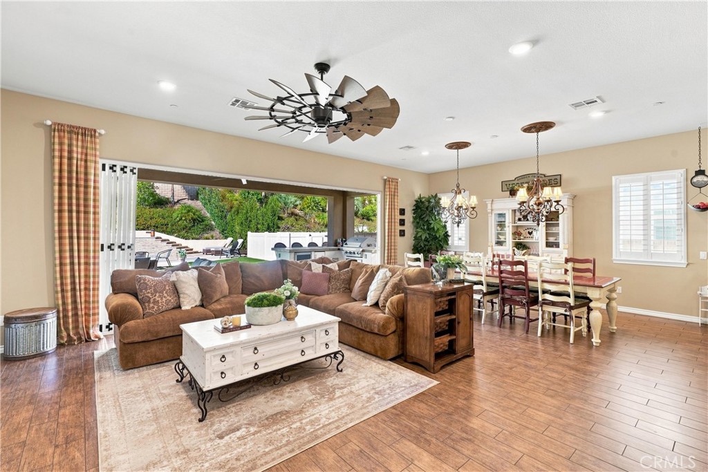 22389 Midtown Court