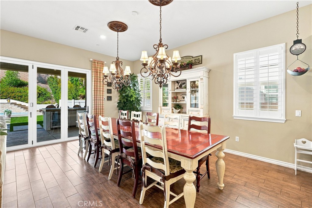 22389 Midtown Court