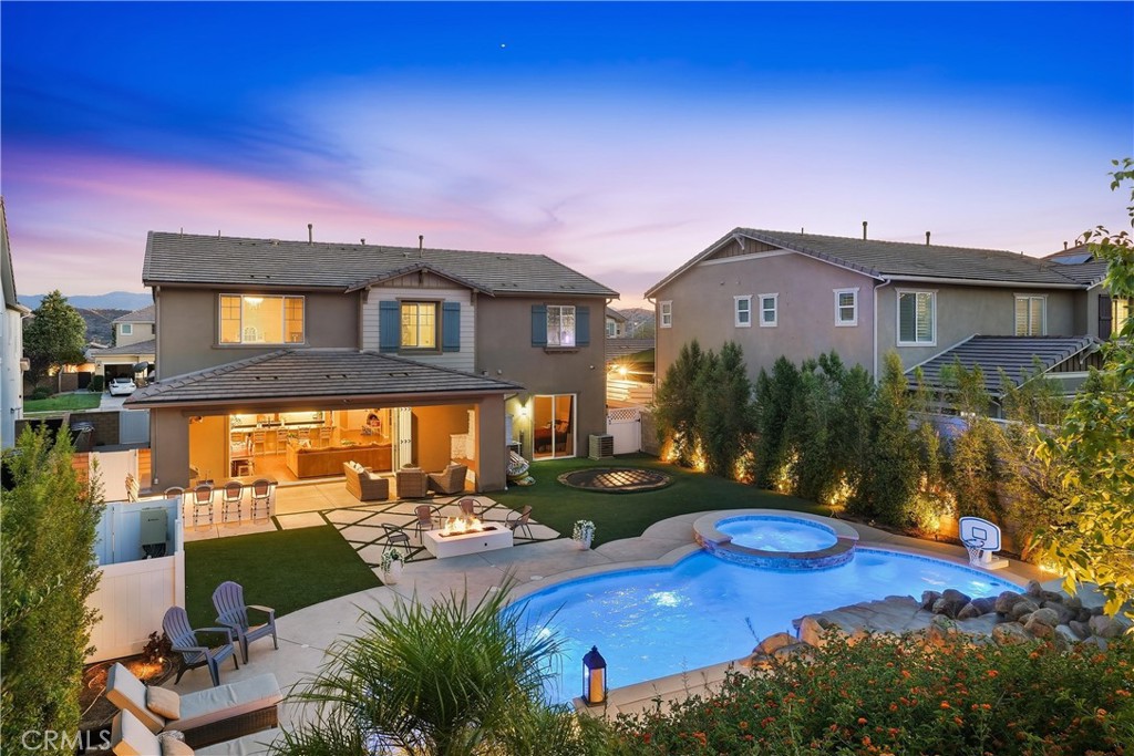 22389 Midtown Court