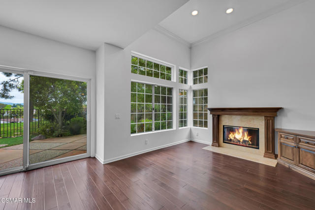 1032 Amberton LN