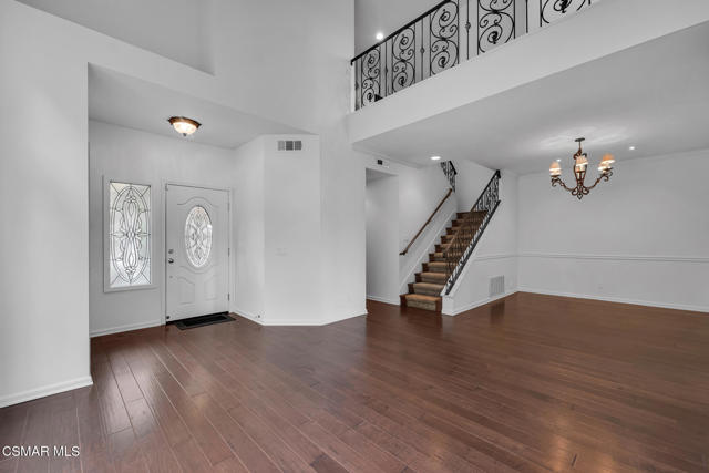1032 Amberton LN