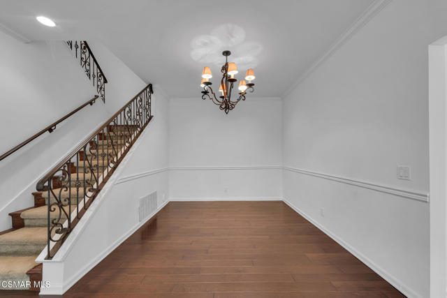 1032 Amberton LN