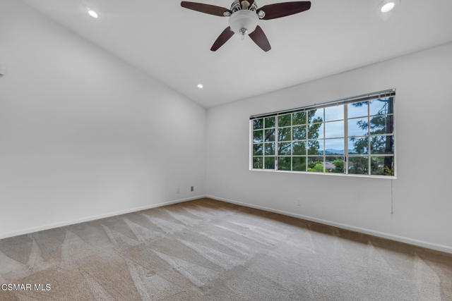 1032 Amberton LN