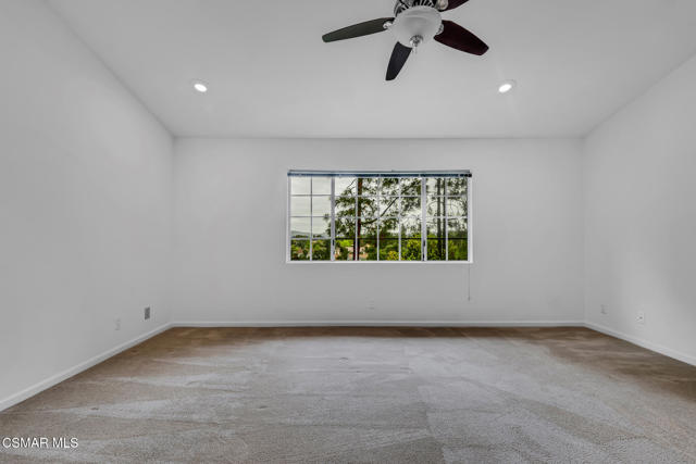 1032 Amberton LN