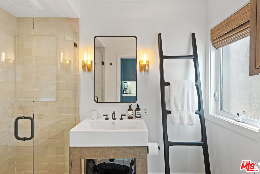 27070 Malibu Cove Colony Dr