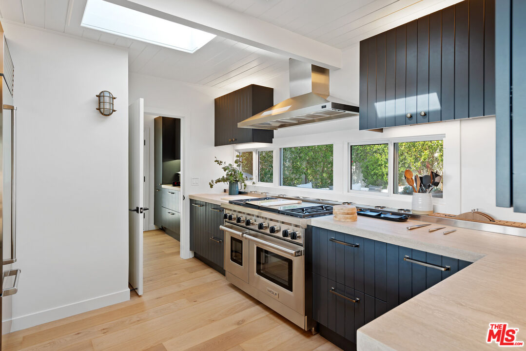 27070 Malibu Cove Colony Dr