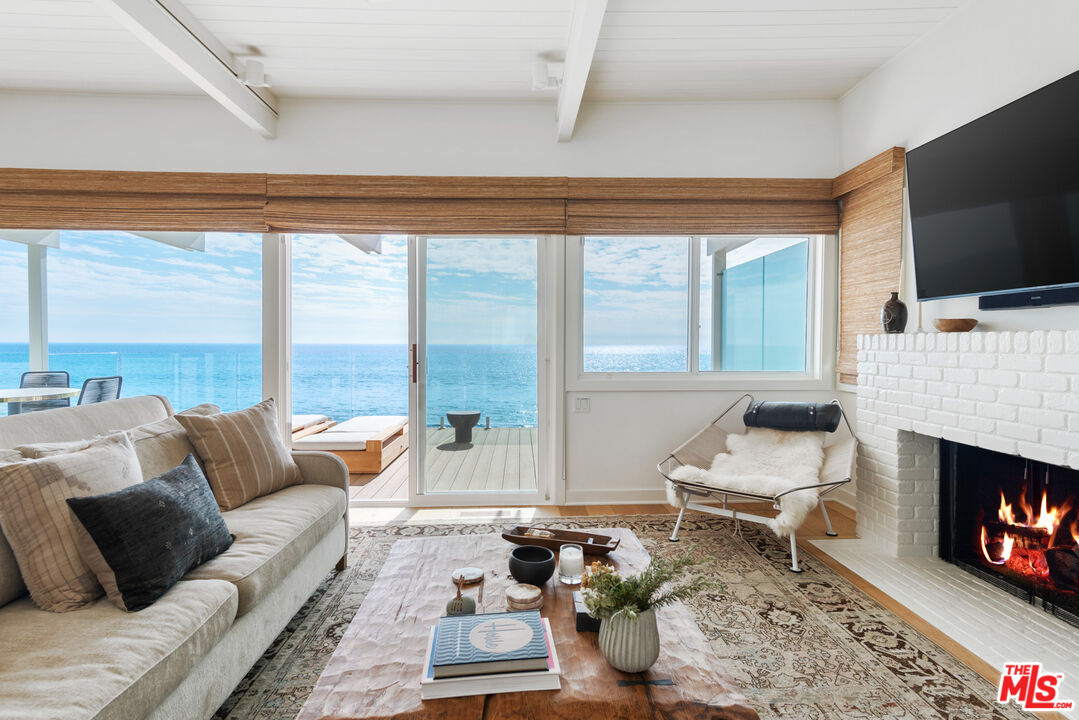 27070 Malibu Cove Colony Dr