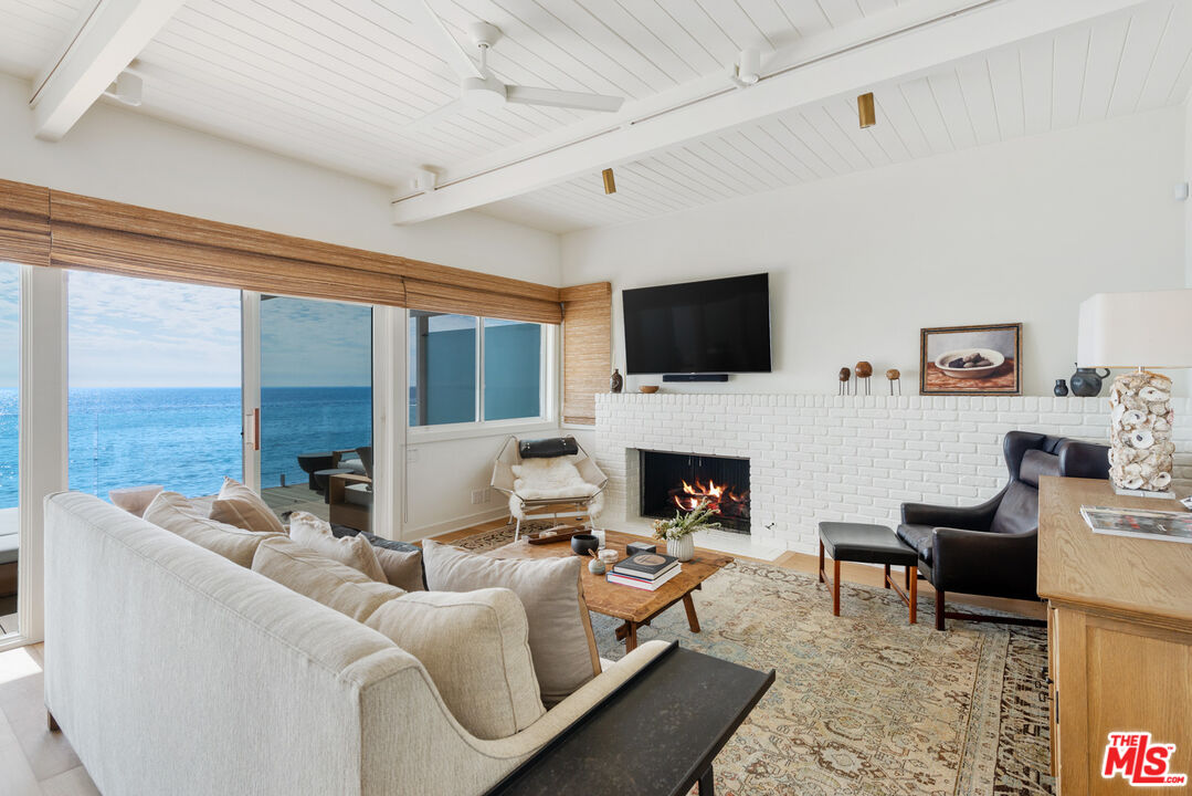 27070 Malibu Cove Colony Dr