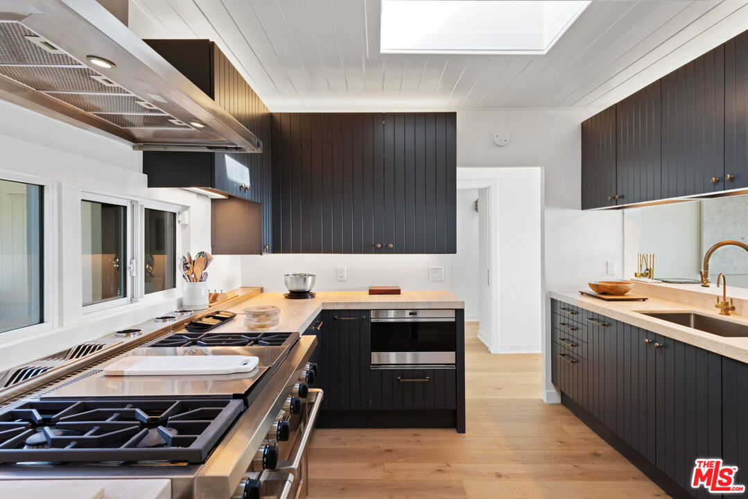 27070 Malibu Cove Colony Dr