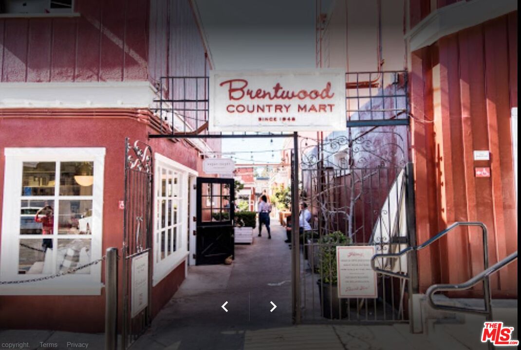 11690 MONTANA AVE Unit: PH303