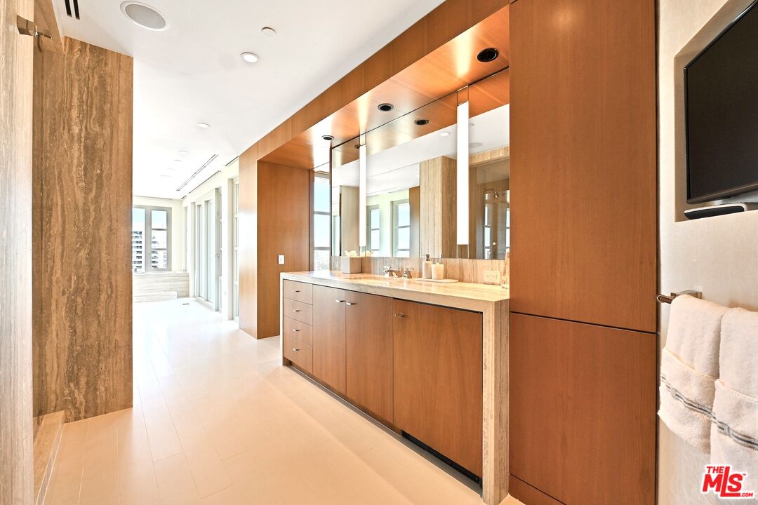 10580 Wilshire Blvd Unit: PH 26