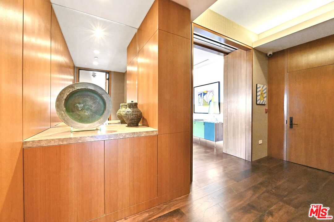 10580 Wilshire Blvd Unit: PH 26