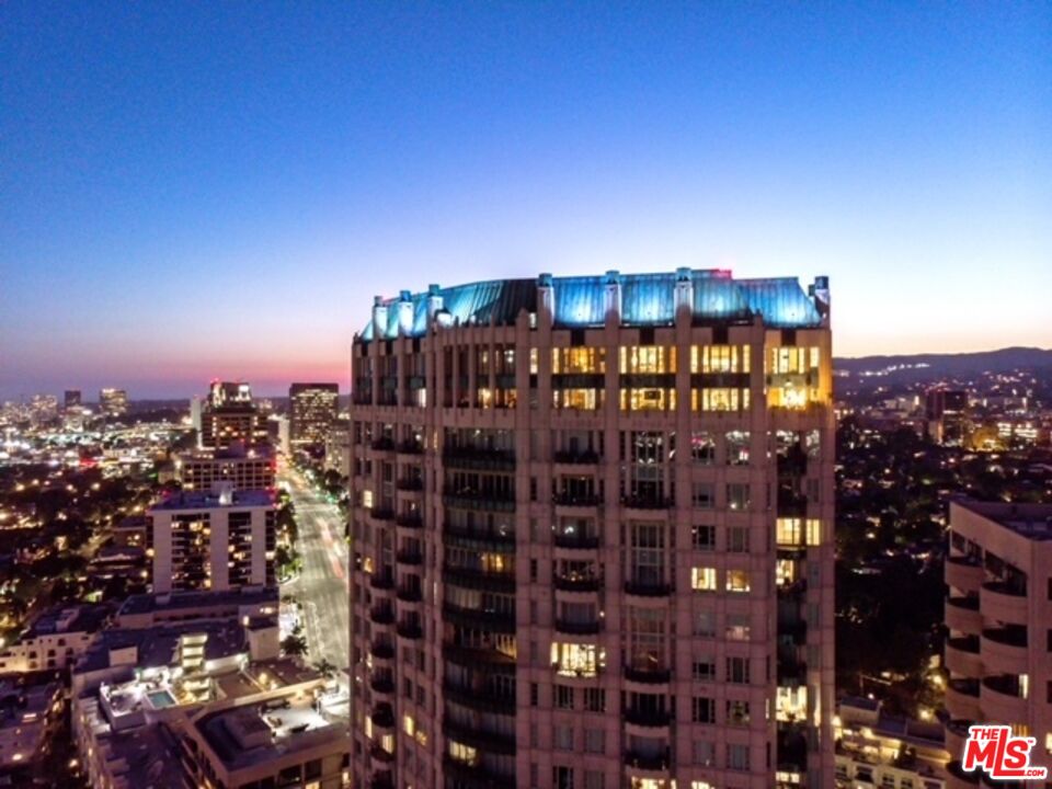 10580 Wilshire Blvd Unit: PH 26