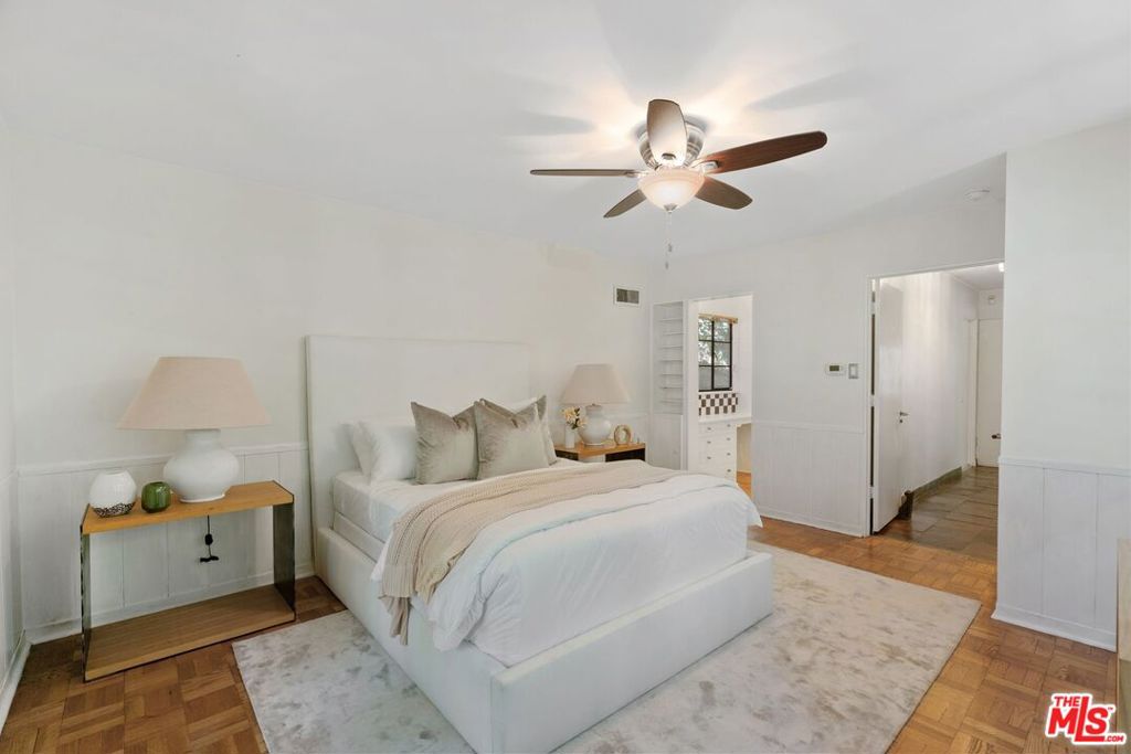 1581 Clear View Drive