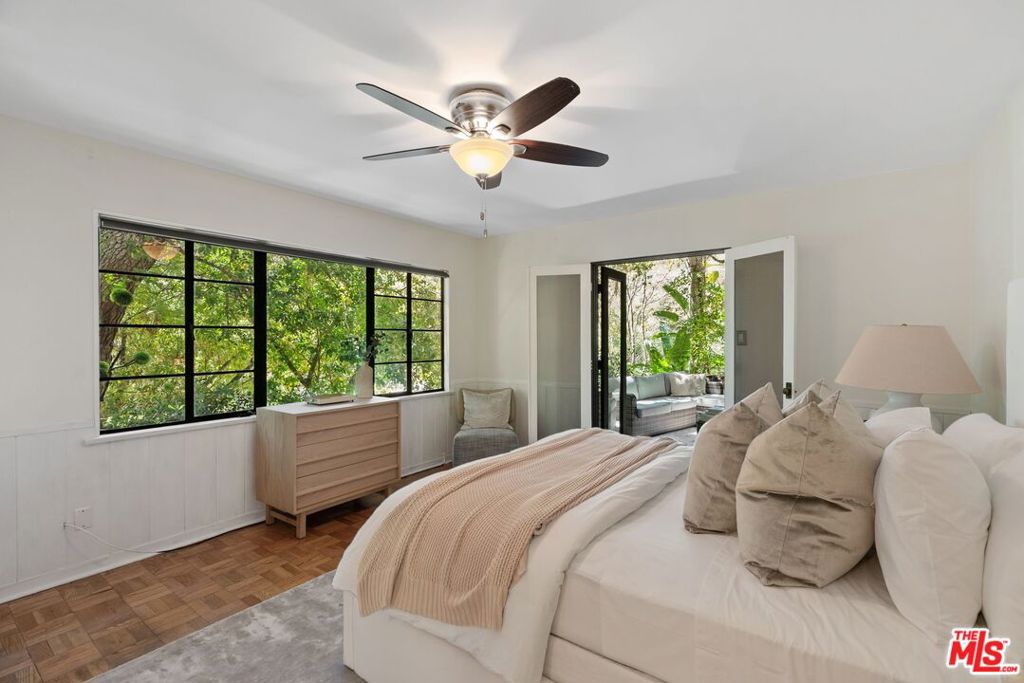 1581 Clear View Drive