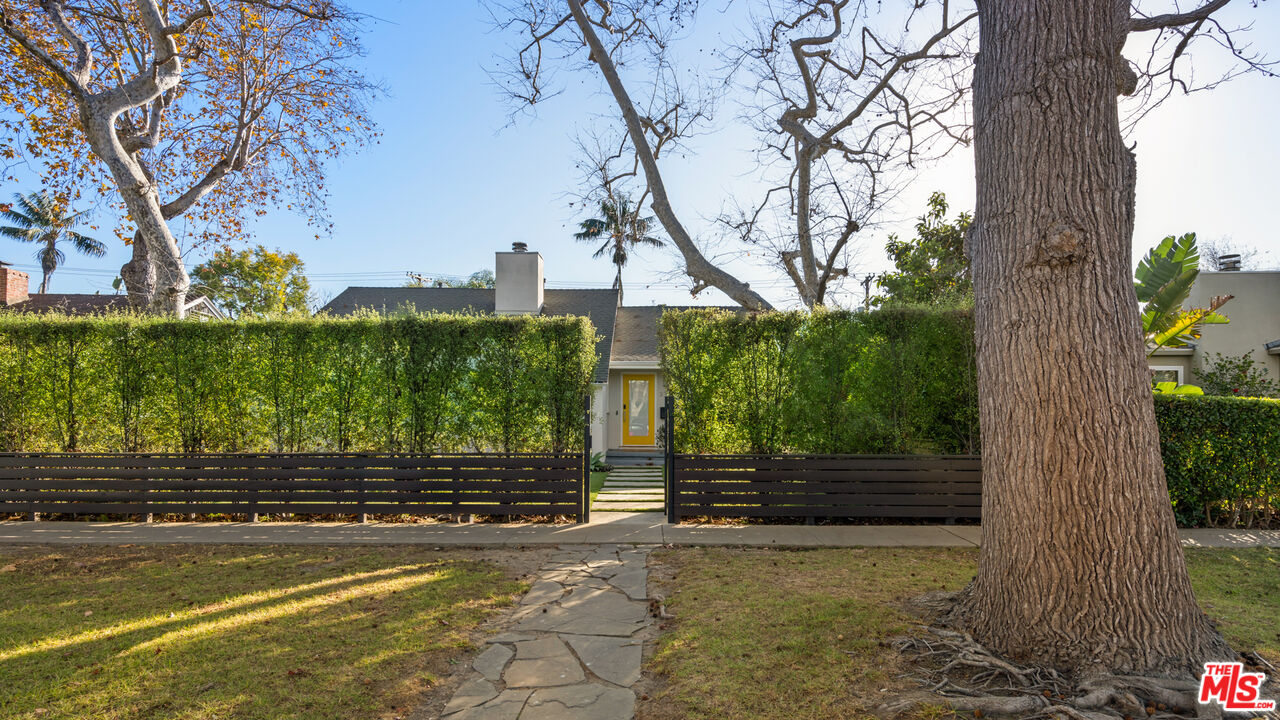 3321 Mclaughlin Ave