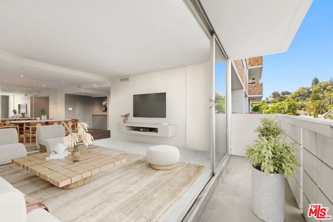 8787 Shoreham Dr Unit: 503