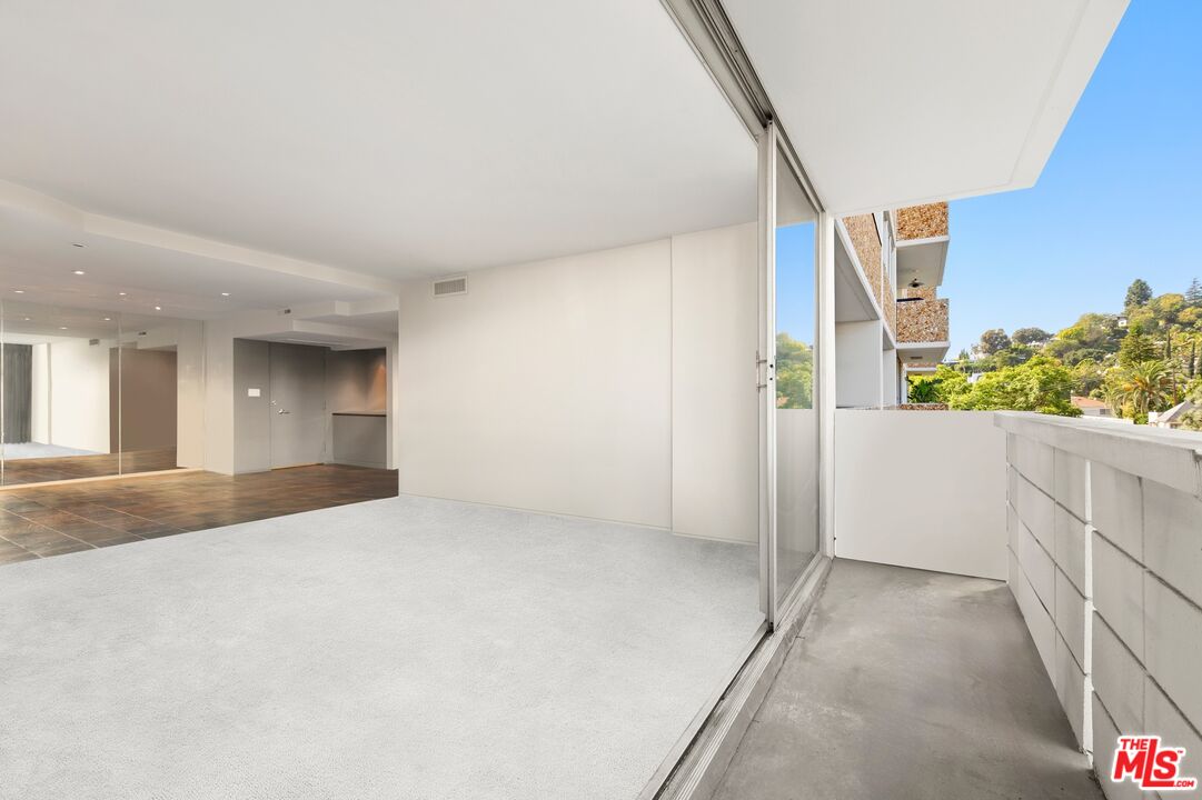 8787 Shoreham Dr Unit: 503