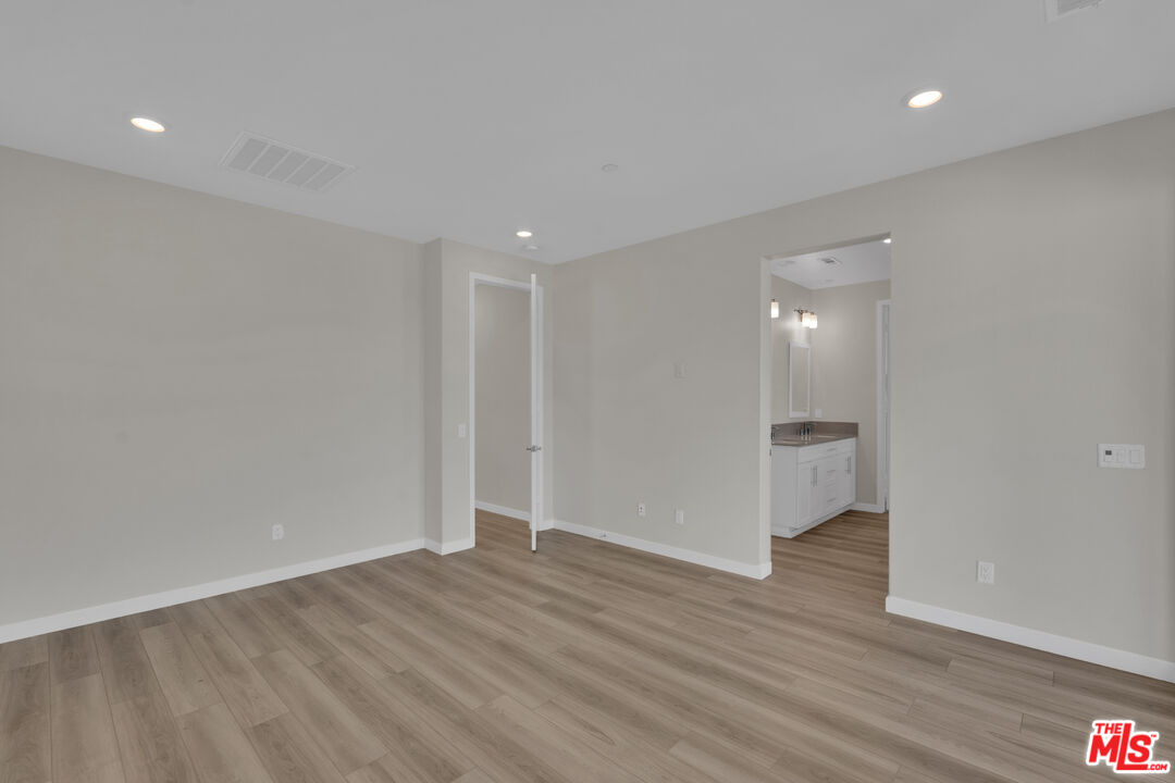 23755 Orange Blossom Dr
