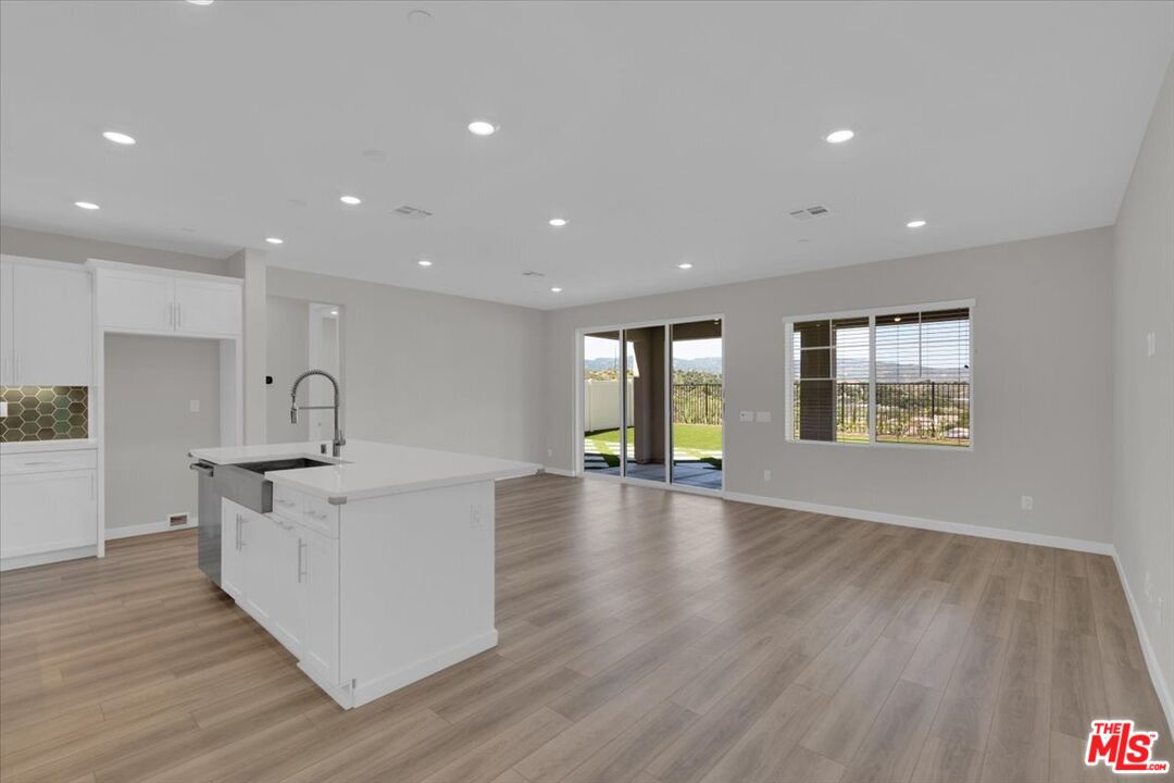 23755 Orange Blossom Dr