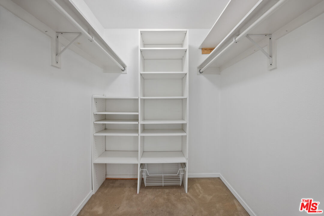 412 N Bellflower Blvd Unit: 306