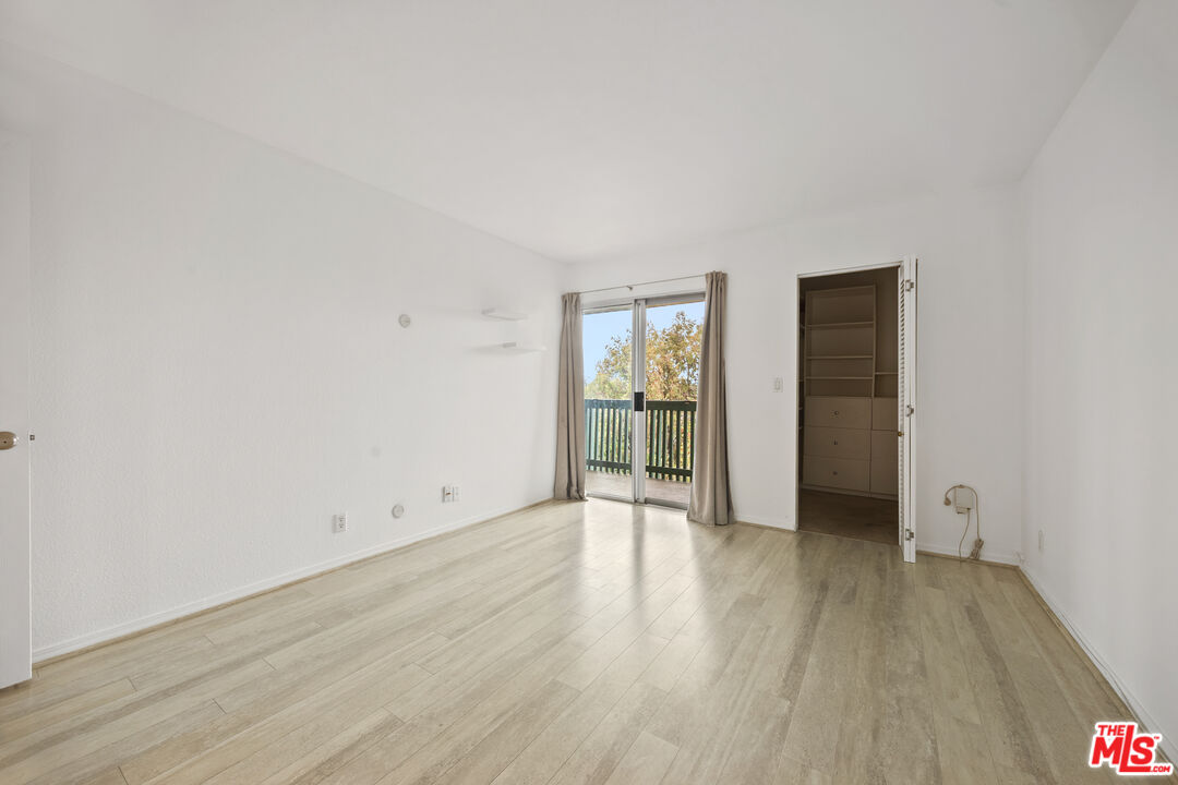 412 N Bellflower Blvd Unit: 306