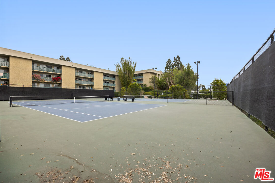 412 N Bellflower Blvd Unit: 306