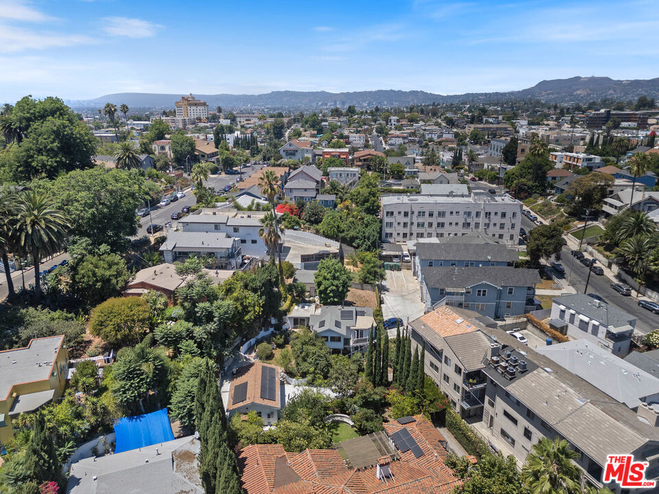 823 Glendale Blvd