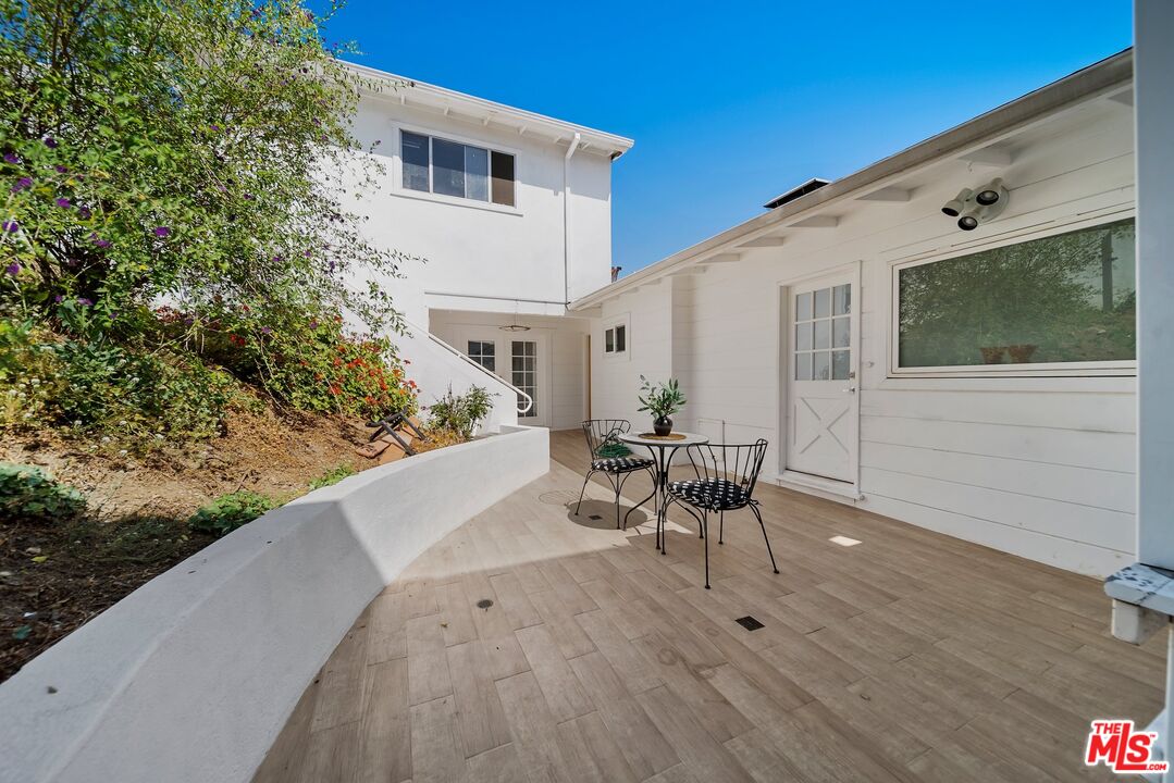 11689 Picturesque Dr