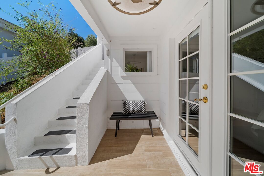 11689 Picturesque Dr