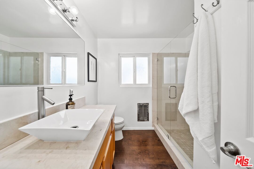 11689 Picturesque Dr