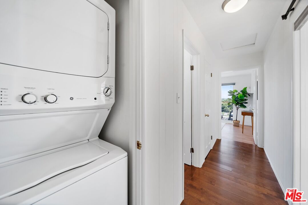 11689 Picturesque Dr
