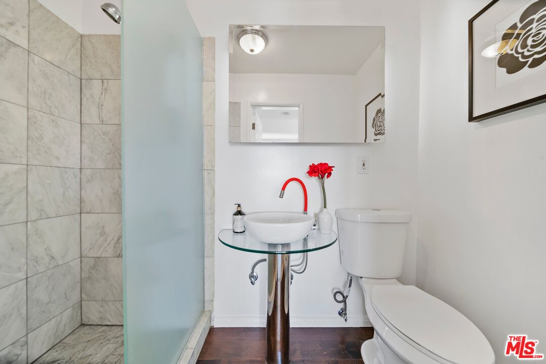 11689 Picturesque Dr