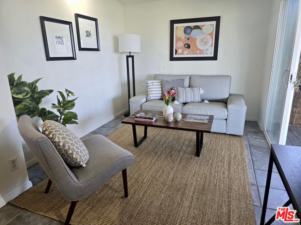 11689 Picturesque Dr