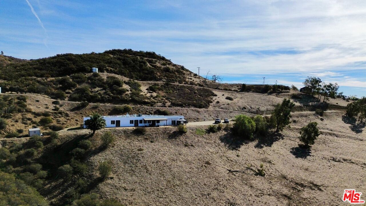 11077 Pacific View Dr