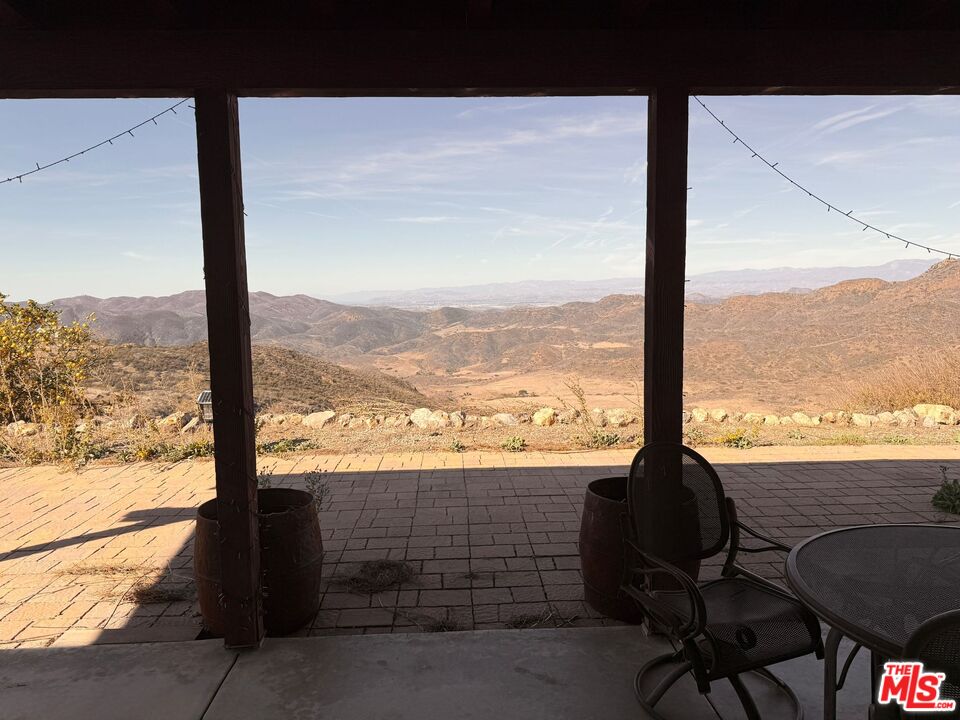 11077 Pacific View Dr
